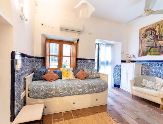 🏡 Apartamento con Encanto en Calle Feria – Oportunidad Única en el Corazón de Sevilla photo 0