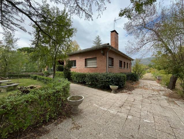 🌿 Finca Rústica con Viñedo, Huerta y Piscina en San Martín de Valdeiglesias (Madrid) photo 0
