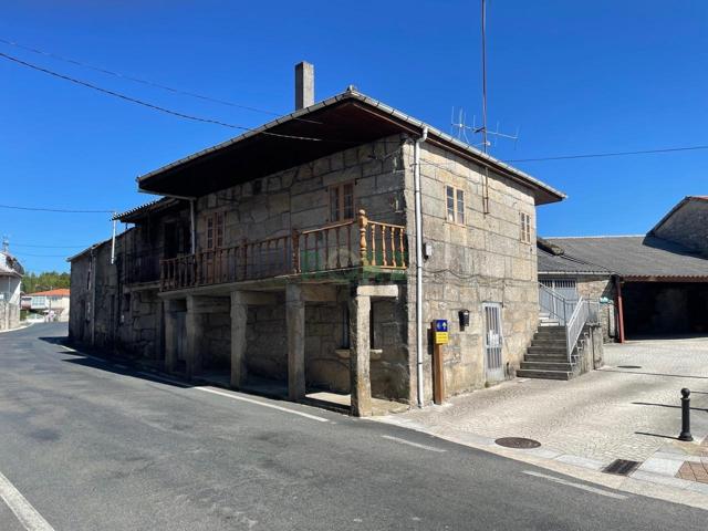 CASA DE PIEDRA EN PLENA RUTA DE LA PLATA . photo 0