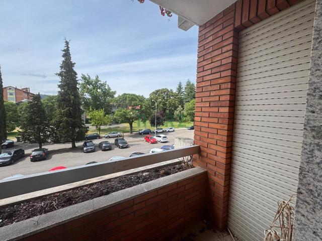 Piso En venta en Luis Trabazos, Ourense photo 0