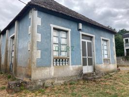 casa con finca en Leiro photo 0