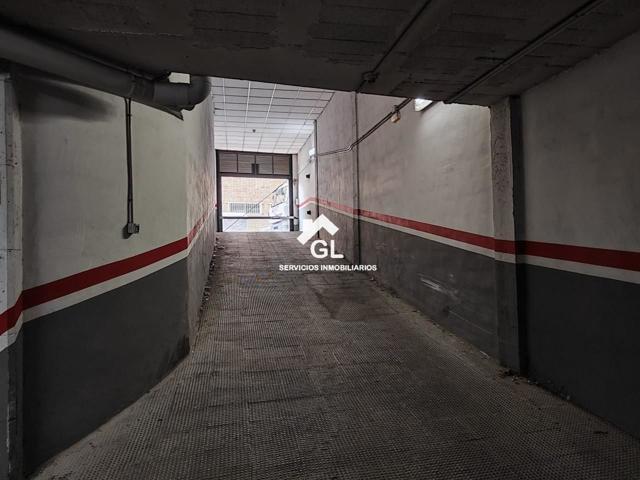 Plaza De Parking en venta en Albacete de 8 m2 photo 0