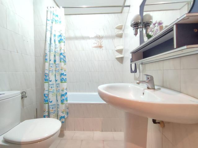 Habitación en alquiler en Albacete de 140 m2 photo 0