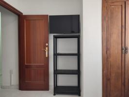 Habitación en alquiler en Albacete de 140 m2 photo 0