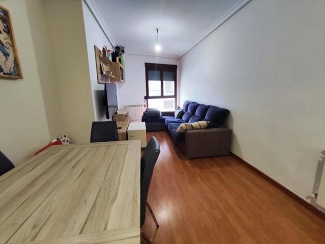 Piso en venta en Albacete de 90 m2 photo 0