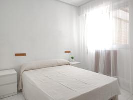 Habitación en alquiler en Albacete de 140 m2 photo 0