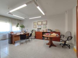 Local en venta en Albacete de 75 m2 photo 0