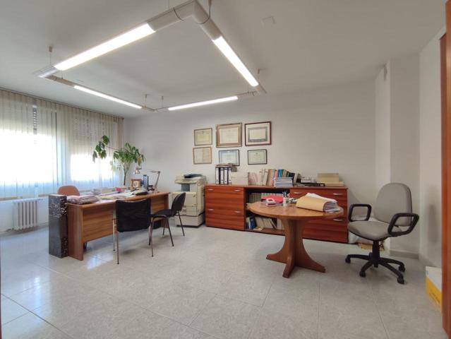 Local en venta en Albacete de 75 m2 photo 0