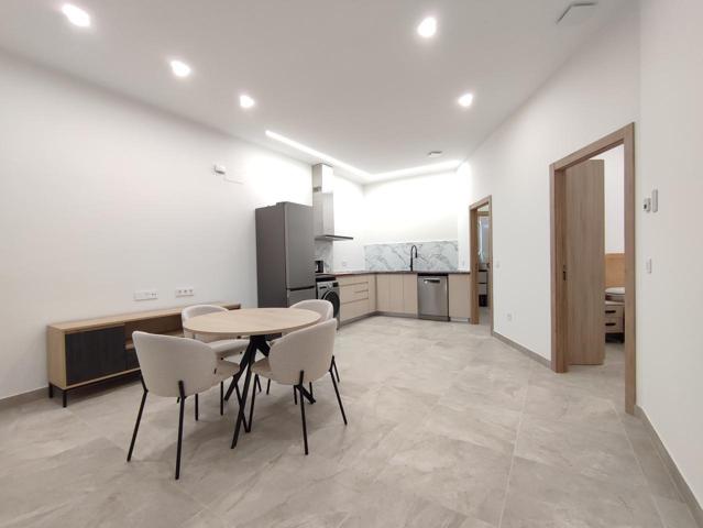 Piso en alquiler en Albacete de 100 m2 photo 0