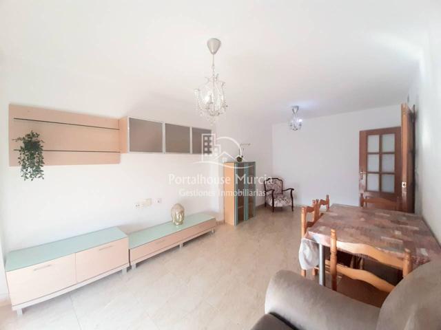 ESTUPENDO PISO DE TRES HABITACIÓNES photo 0