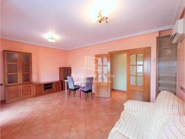 SE VENDE PRECIOSO PISO DE TRES DORMITORIOS EN ARCHENA photo 0