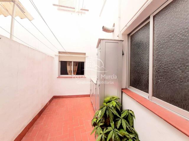 SE VENDE GRAN PISO DE CUATRO DORMITORIOS EN EL CENTRO DE MOLINA DE SEGURA photo 0