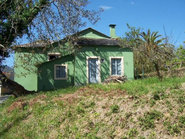 Casa en venta en Ortigueira photo 0