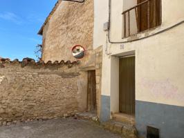 Casa en venta en Forcall, Comunidad Valenciana – ¡Vistas y tranquilidad en entorno rural! photo 0