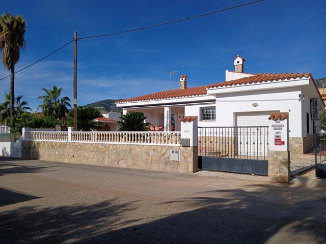 AMPLIA VIVIENDA FAMILIAR CON VISTAS AL MAR Y A LA MONTAÑA photo 0