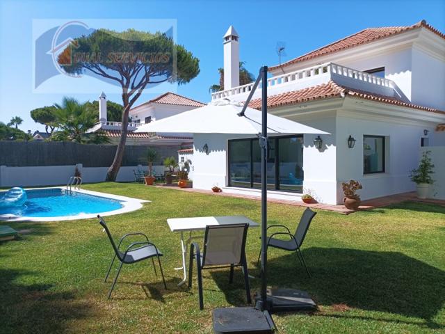 Piso En venta en Cartaya photo 0