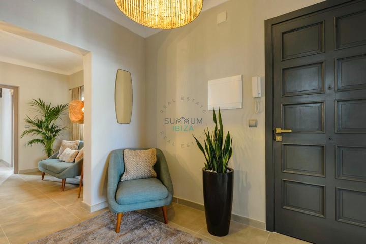 Precioso piso reformado de 4 habitaciones en el centro de Ibiza photo 0