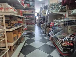CARNICERIA Y BAZAR EN TRASPASO photo 0