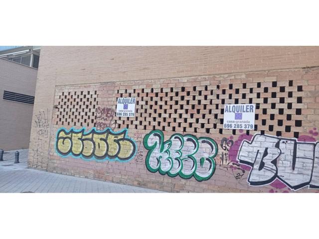 Local en alquiler en San Ildefonso (Hospital Real) photo 0