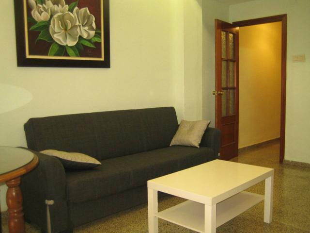 Piso en alquiler en San Ildefonso (Hospital Real) photo 0