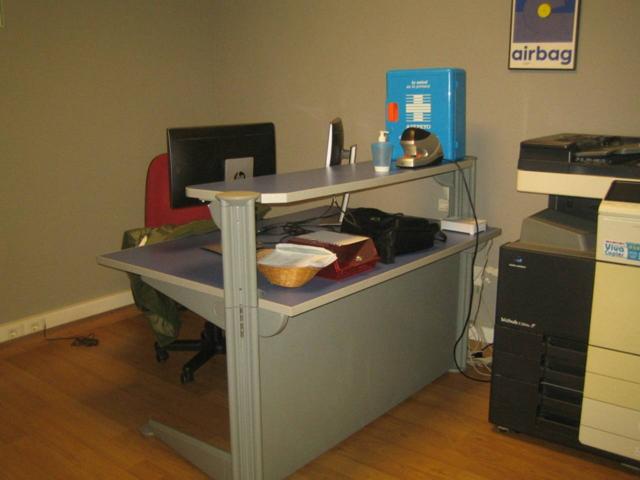 OFICINA en ALQUILER  en el CENTRO de GRANADA !! photo 0