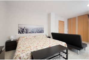 Estudio en alquiler en Granada de 43 m2 photo 0