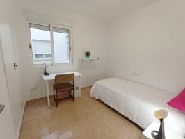 Habitación en Carrer Cervantes 40, Burjasot photo 0
