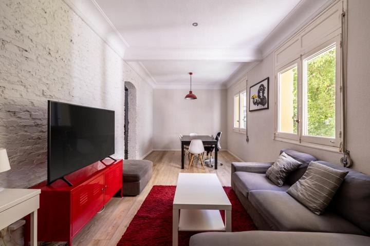 Habitación en alquiler en Madrid de 143 m2 photo 0