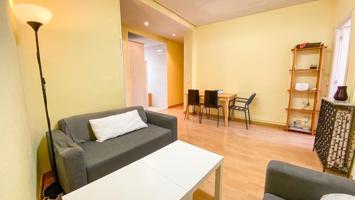 Piso en alquiler en Madrid de 200 m2 photo 0