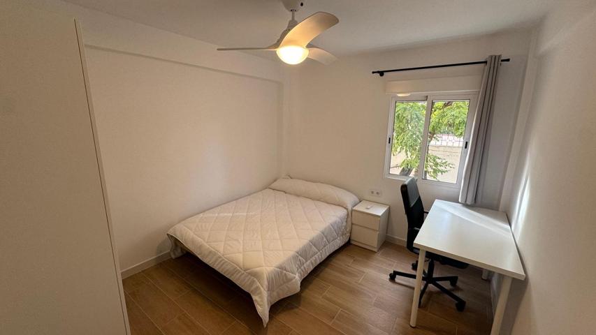 Habitación en alquiler en Quart de Poblet de 90 m2 photo 0