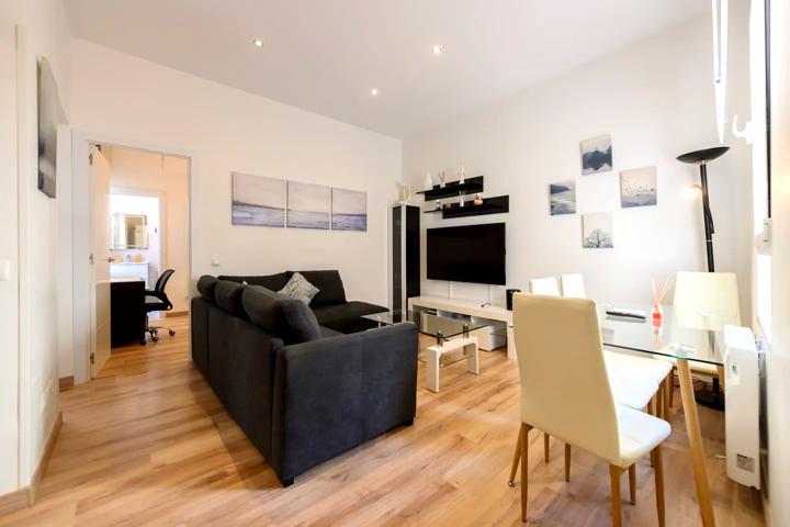Piso en alquiler en Madrid de 70 m2 photo 0