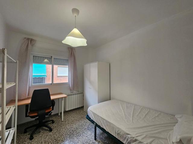 Habitación 3 en Aristóteles - Granada photo 0