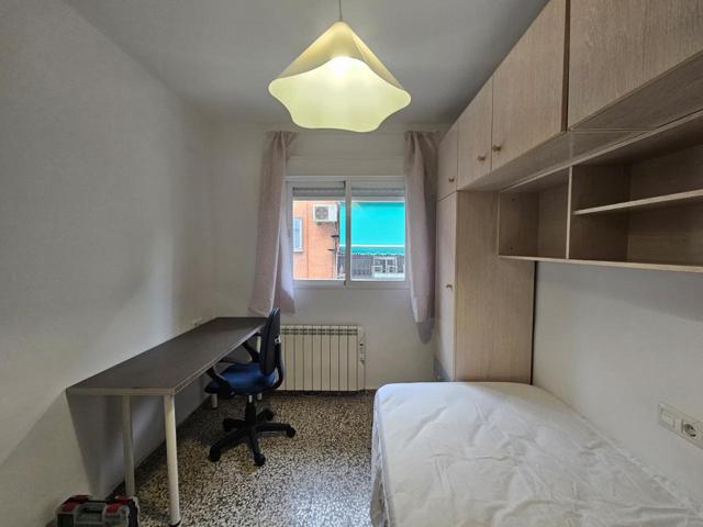 Habitación 2 en Aristóteles - Granada photo 0