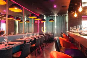 REF 4074 TRASPASO Y ALQUILER BAR RESTAURANTE EN ZONA CENTRO HACIA CASTELLANA photo 0