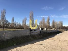 REF-UN4311- ALQUILER DE TERRENO DE 3.900 M2EN PARACUELLOS DE JARAMA - MADRID photo 0
