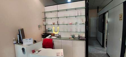 REF-UN4359- ALQUILER Y TRASPASO DE CENTRO DE ESTETICA EN MONCLOA - ARAVACA photo 0