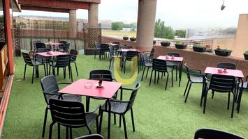 REF-UN4355- ALQUILER Y TRASPASO DE BAR RESTAURANTE CON TERRAZA EN BARAJAS - MADRID photo 0