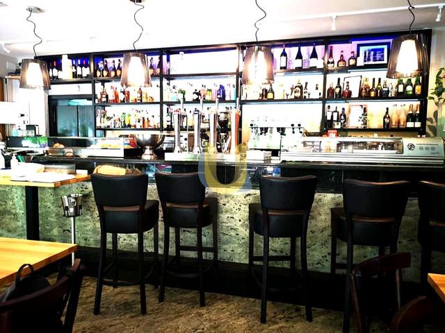 REF-UN4370- VENTA DE RESTAURANTE CON TERRAZA POR JUBILACIÓN EN MÓSTOLES - MADRID photo 0