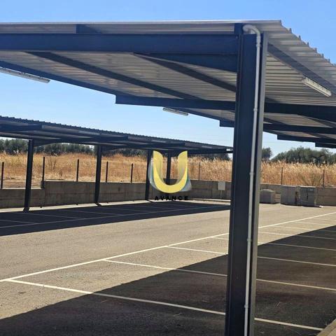 REF-UN4486- ALQUILER DE NAVE COMERCIAL EN PARQUE EMPRESARIAL - BADAJOZ photo 0