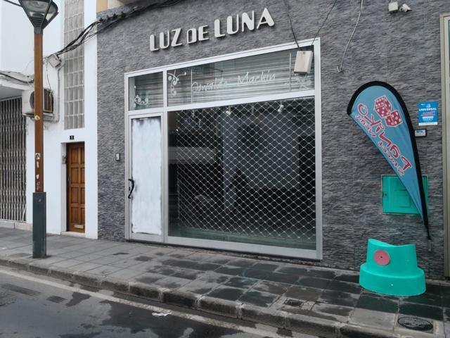 Local en venta en Arrecife de 125 m2 photo 0