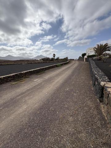 Se vende parcela urbana en Las Breñas photo 0