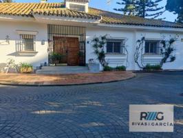CHALET INDEPENDIENTE EN VENTA EN ZONA LA CARTUJA photo 0