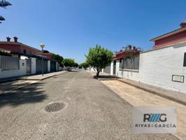 CHALET INDEPENDIENTE EN VENTA EN CAMPO DE GOLF photo 0