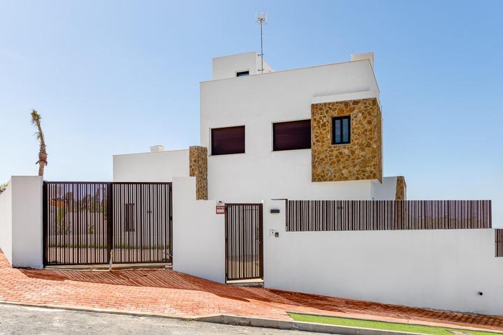 OBRA NUEVA DE LUJO EN FINESTRAT - www.inmobiliarialesdunes.com photo 0