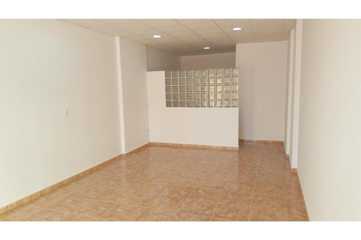 Local comercial en segunda línea de Playa de Levante - www.inmobiliarialesdunes.com photo 0