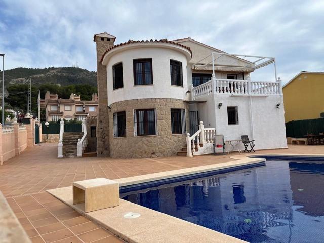 Gran chalet con 2 plantas independientes en el Albir - www.inmobiliarialesdunes.com photo 0