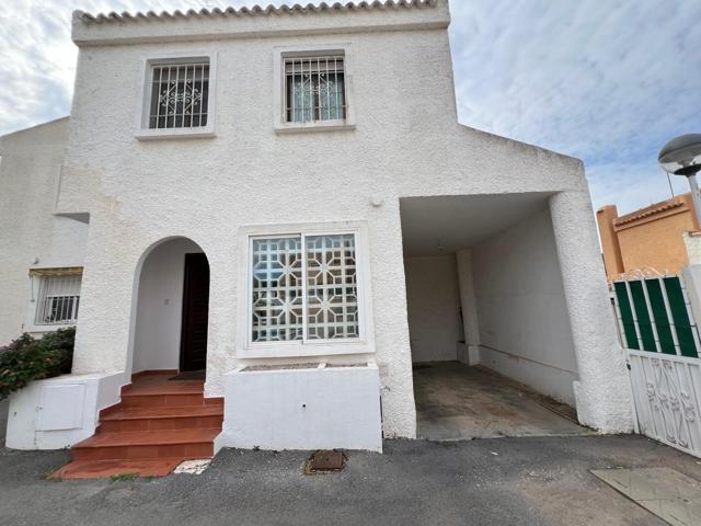 Rebajado, adosado con parcela en el Rincón de Loix Playa de Levante www.inmobiliarialesdunes.com photo 0