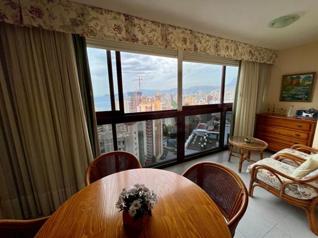 Apartamento de esquina de 2 dorm con garaje y trastero. www.inmobiliarialesdunes.com photo 0
