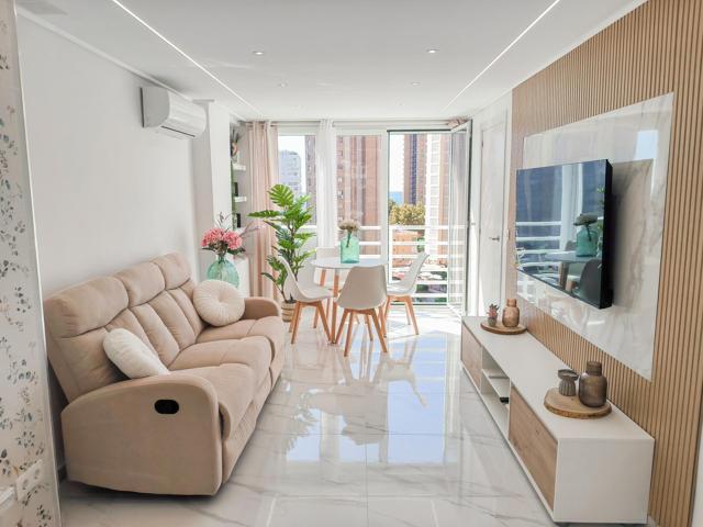 Magnífico apartamento reformado de 2 dorm. a 300m de la Playa de Levante - www.inmobiliarialesdunes.com photo 0