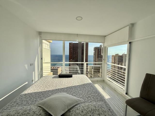 Apartamento reformado en el 2021 en segunda línea de playa Levante, vistas al mar www.inmobiliarialesdunes.com photo 0